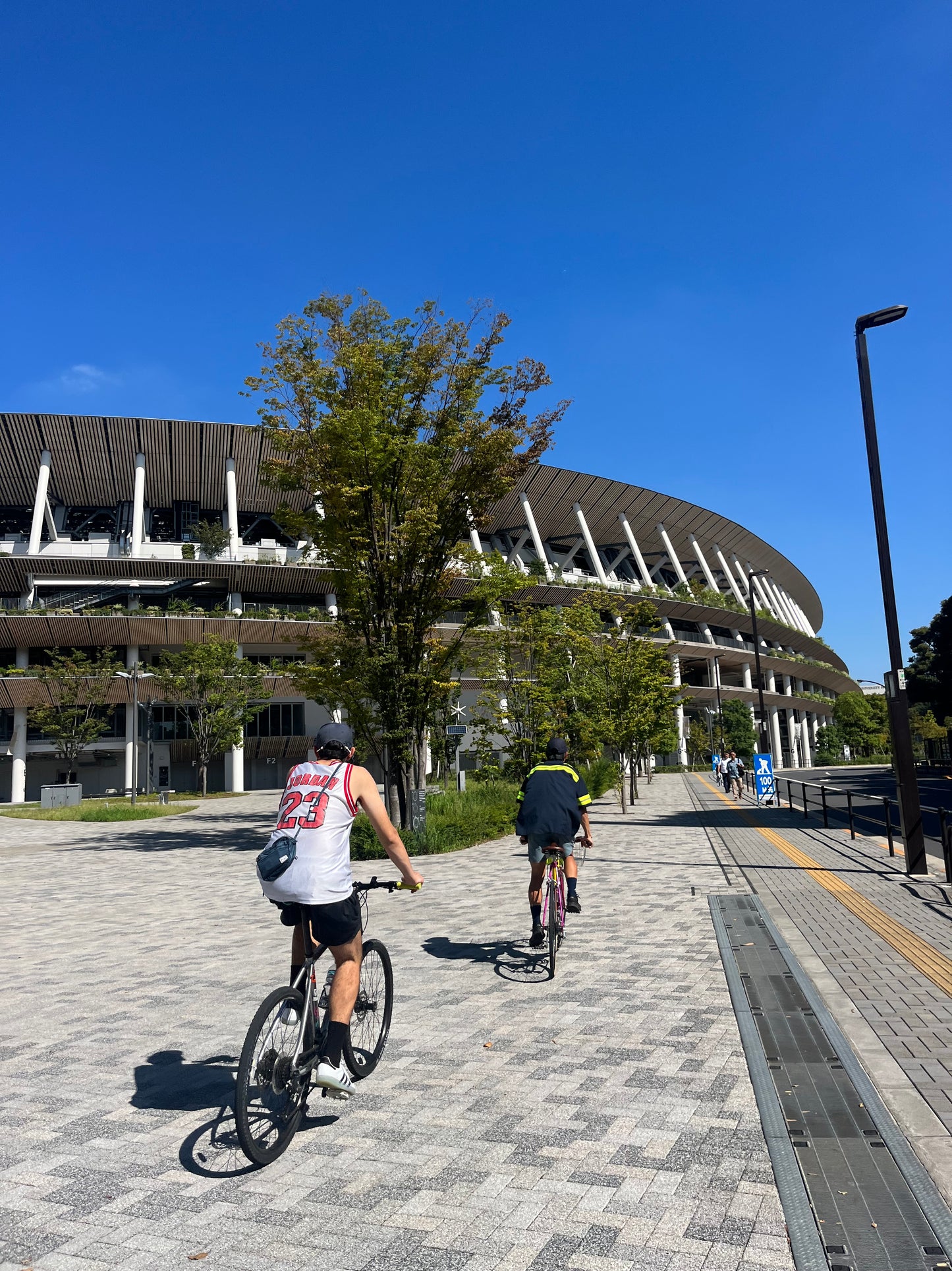 TOKYO 3H Private Cycling Tour