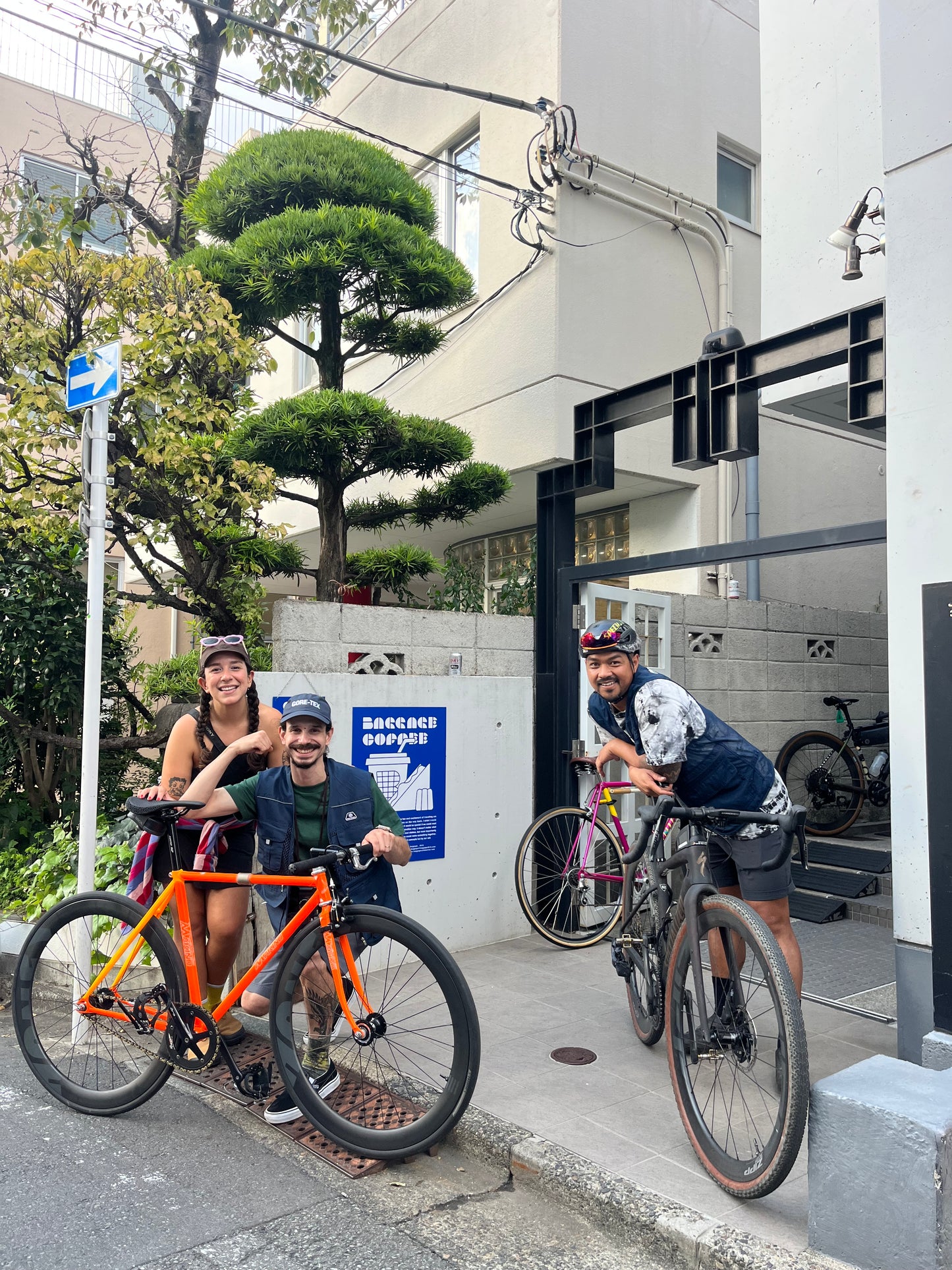 TOKYO 3H Private Cycling Tour