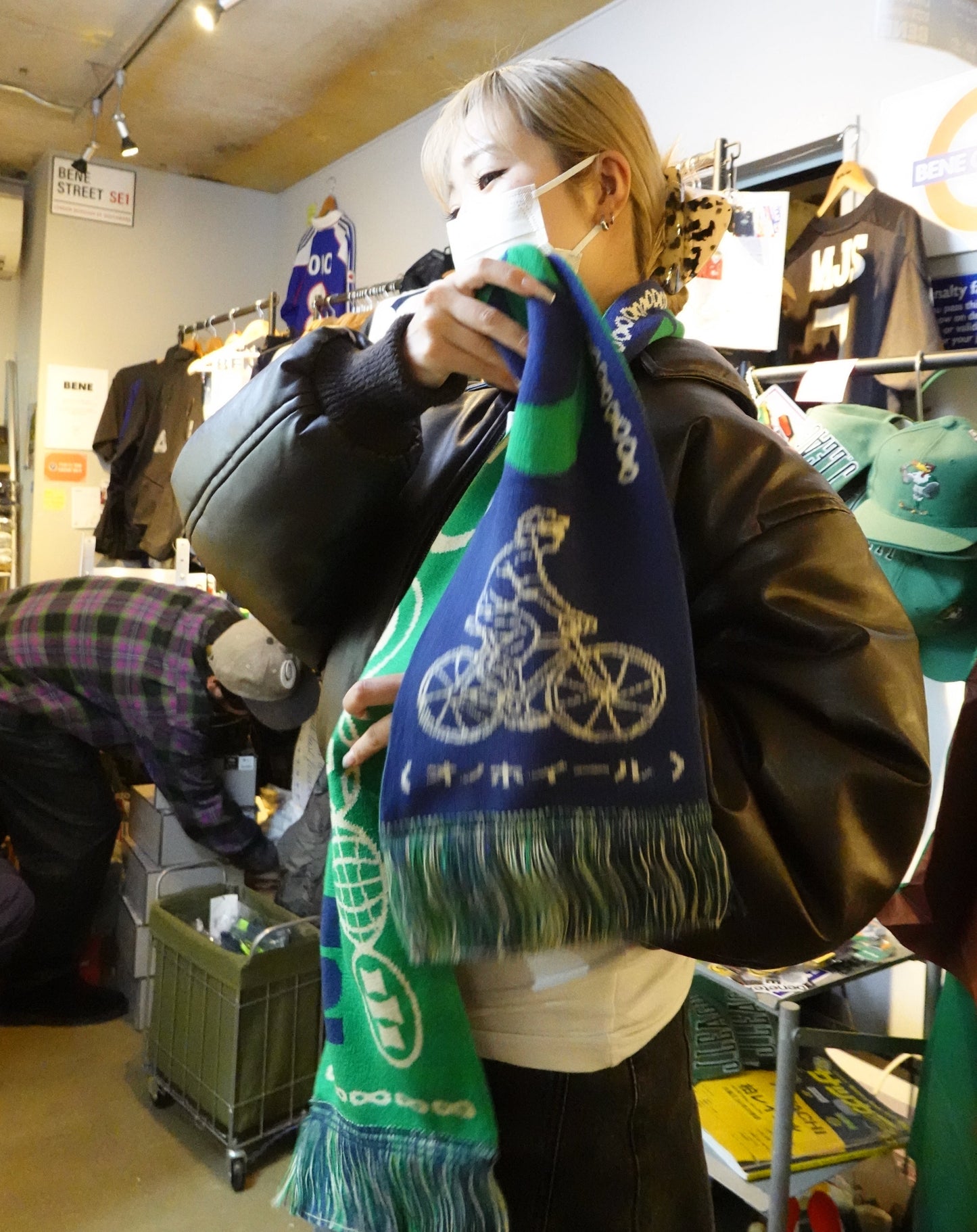 muffler (SPOT ON。WORLD TOUR 2026)